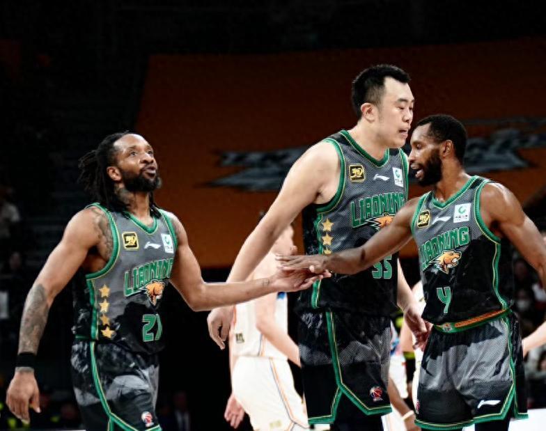 作为长期处, 怀特塞德的, 加入试训