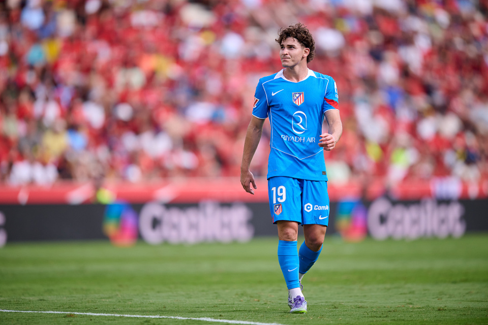 帅西蒙尼吗 帅西蒙尼吗